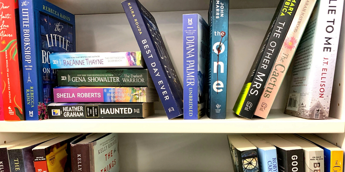 How to Destash Your Bookshelves